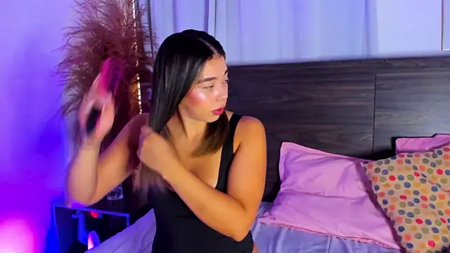 Martina Miiller online show from 4, 2, 2025