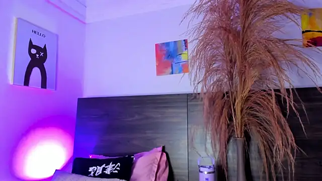 Martina Miiller online show from 1, 3, 2025