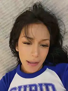 Snapshot of Lau1127 chatting on 29, 5, 2026 Lau1127 online show from 29, 5, 2026