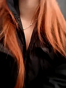 aurora sky11 online show from 18, 2, 2025