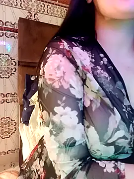 im here- online show from 5, 2, 2025