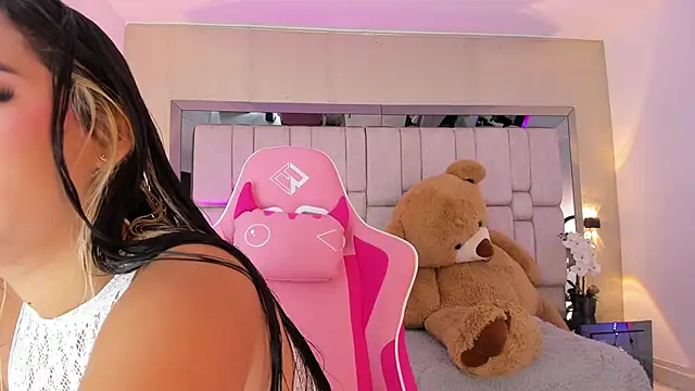  SofiaCortez  online show from 19, 3, 2025