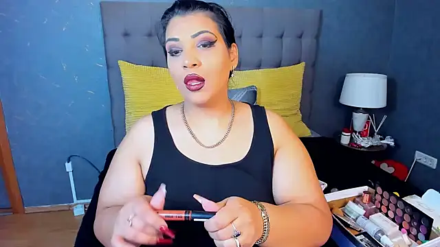 AmyCubes online show from 25, 11, 2025