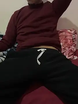 Young arabe online show from 20, 12, 2025