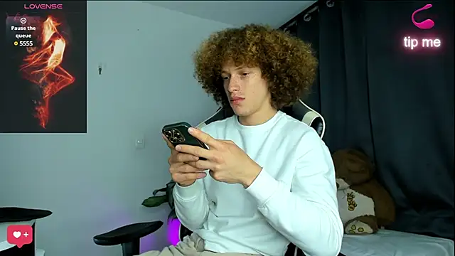 Snapshot of All3ssandr0 chatting on 15, 3, 2025 All3ssandr0 online show from 15, 3, 2025