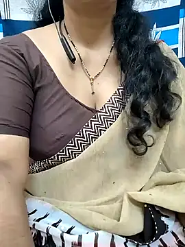 Snapshot of bhuvana555 chatting on 5, 2, 2025 bhuvana555 online show from 5, 2, 2025