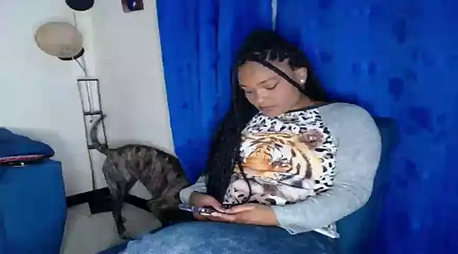 Snapshot of katty_ebonny chatting on 21, 1, 2025 katty ebonny online show from 21, 1, 2025