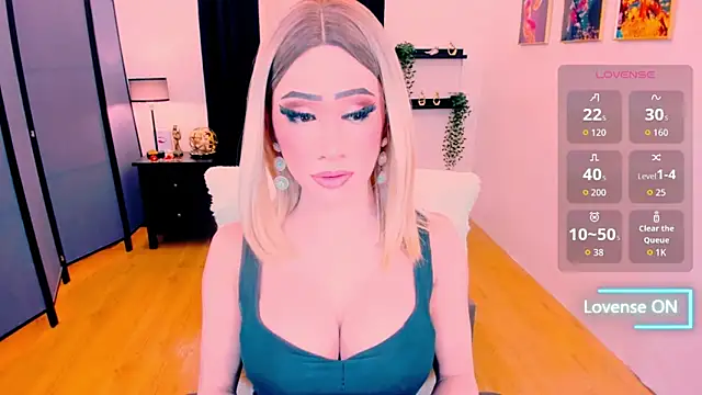 Snapshot of TwittyGirL9inch_exotic chatting on 28, 9, 2025 TwittyGirL9inch exotic online show from 28, 9, 2025