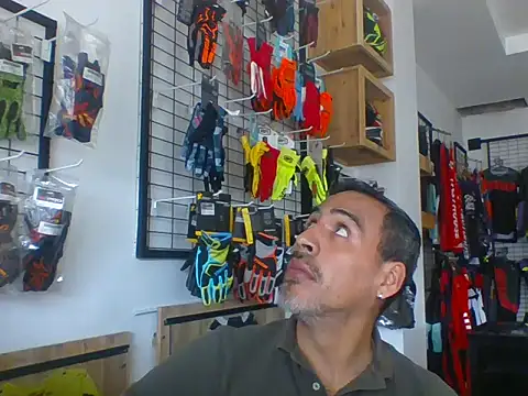Snapshot of j_vergon chatting on 16, 10, 2025 j vergon online show from 16, 10, 2025