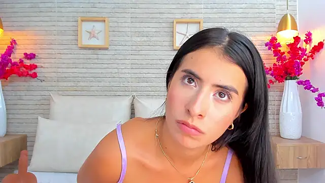 IssabellaLopez online show from 13, 9, 2025