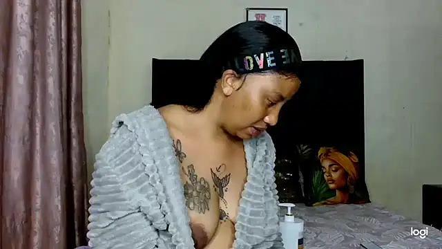 Snapshot of quenliyasa chatting on 30, 4, 2026 quenliyasa online show from 30, 4, 2026