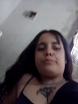 lucylovles online show from 7, 2, 2025