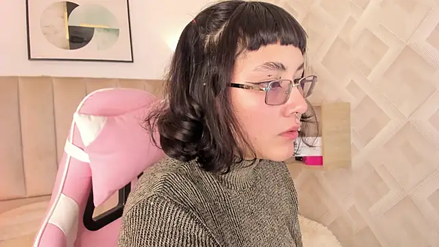 Haru Bonny online show from 8, 4, 2026