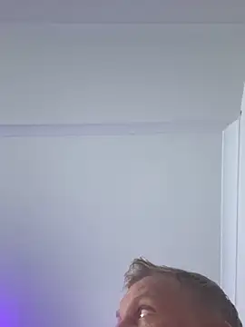 Snapshot of aus_guy93 chatting on 3, 3, 2026 aus guy93 online show from 3, 3, 2026