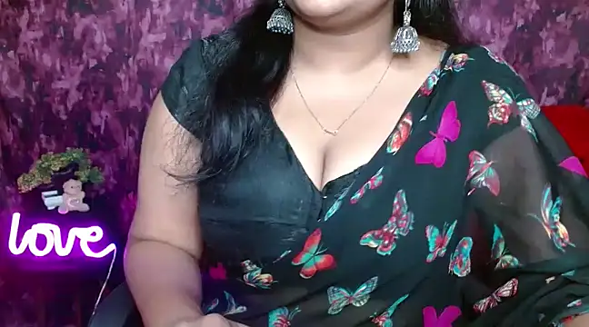 Snapshot of Naughty_Ayesha1 chatting on 15, 1, 2025 Naughty Ayesha1 online show from 15, 1, 2025