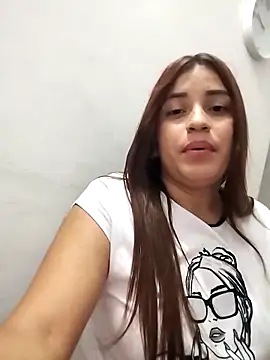 Snapshot of perlita05 chatting on 18, 2, 2025 perlita05 online show from 18, 2, 2025