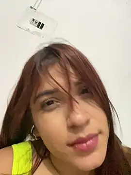 Snapshot of perlita05 chatting on 25, 2, 2025 perlita05 online show from 25, 2, 2025