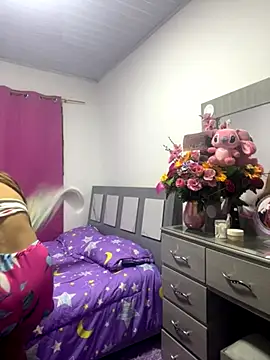 Snapshot of perlita05 chatting on 22, 11, 2025 perlita05 online show from 22, 11, 2025