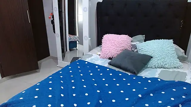 amazonafit  online show from 15, 1, 2025