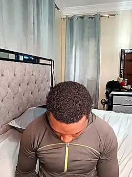 Elchicomiel online show from 19, 1, 2025