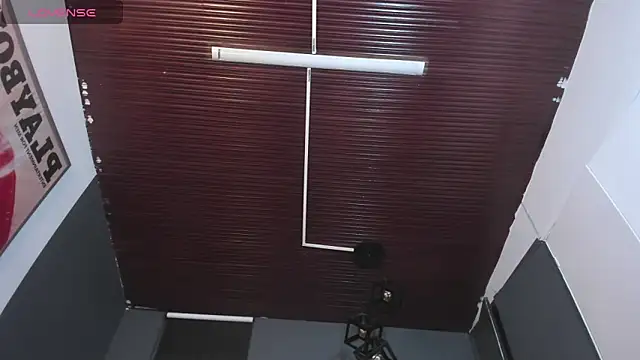 Annaa rosee online show from 4, 3, 2025