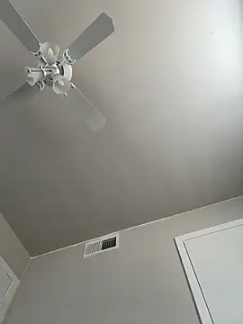 elamante03 online show from 6, 12, 2024