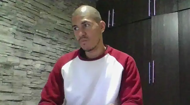 Snapshot of Sexylatin64 chatting on 23, 2, 2025 Sexylatin64 online show from 23, 2, 2025