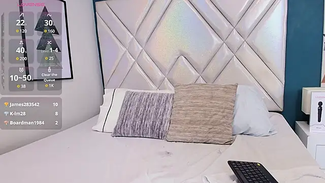 Lana-Gross online show from 5, 2, 2025