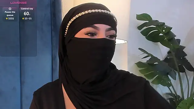Snapshot of _malih_ chatting on 7, 10, 2025 malih online show from 7, 10, 2025