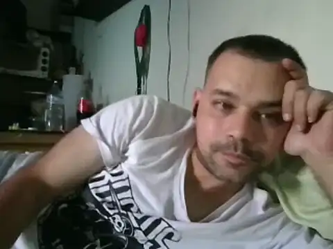 Snapshot of Lolosalvage83 chatting on 12, 1, 2025 Lolosalvage83 online show from 12, 1, 2025