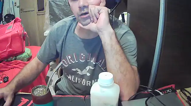 Snapshot of Lolosalvage83 chatting on 3, 3, 2025 Lolosalvage83 online show from 3, 3, 2025