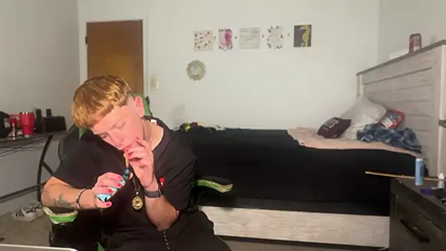 twentywithafelonyy online show from 7, 11, 2025