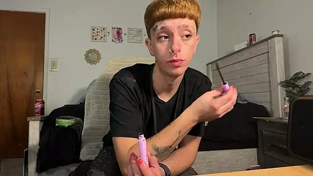 twentywithafelonyy online show from 15, 11, 2025