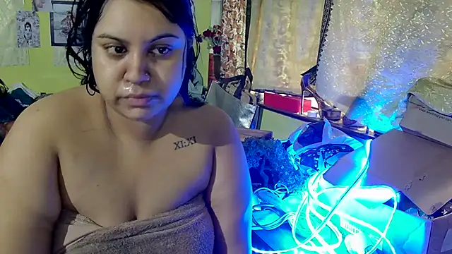 Snapshot of GoddessLorenaTheeSiren chatting on 20, 1, 2025 GoddessLorenaTheeSiren online show from 20, 1, 2025