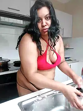 Snapshot of GoddessLorenaTheeSiren chatting on 3, 2, 2025 GoddessLorenaTheeSiren online show from 3, 2, 2025