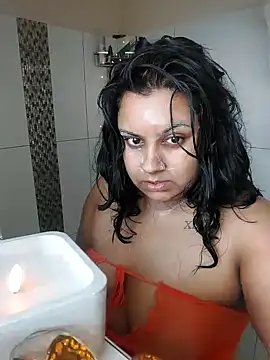 Snapshot of GoddessLorenaTheeSiren chatting on 20, 2, 2025 GoddessLorenaTheeSiren online show from 20, 2, 2025