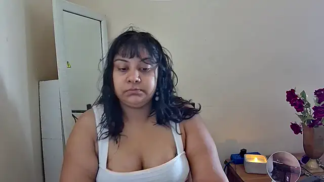 Snapshot of GoddessLorenaTheeSiren chatting on 24, 2, 2025 GoddessLorenaTheeSiren online show from 24, 2, 2025