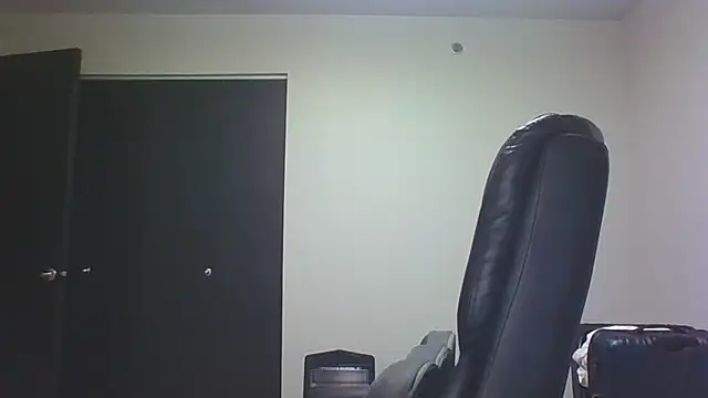 Stayinalive1992 online show from 3, 3, 2026