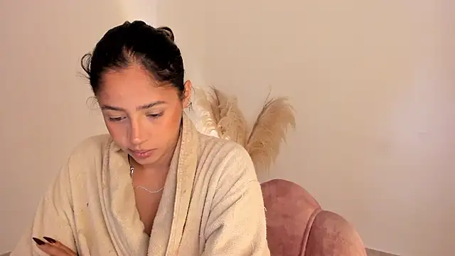 amelie murphy  online show from 24, 3, 2026