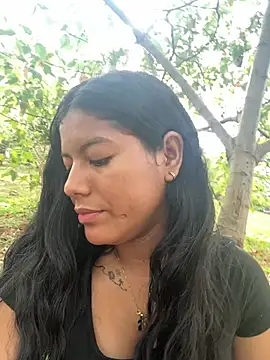 NiaBlanco online show from 15, 5, 2026