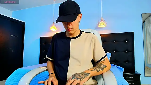 Lobo 17  online show from 18, 2, 2025