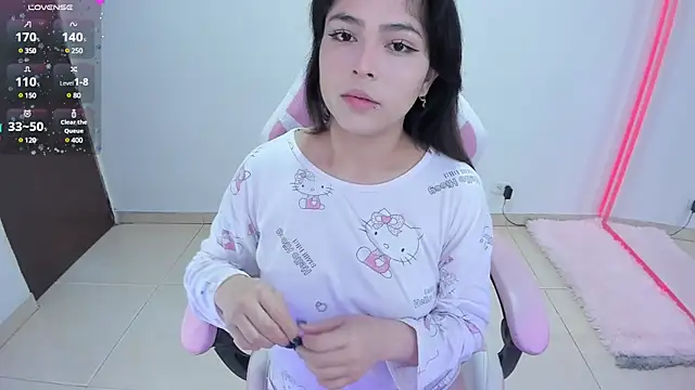 misshoneyxxx online show from 7, 12, 2024