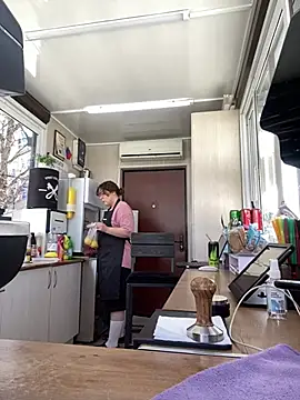 cinnabon  online show from 13, 3, 2025