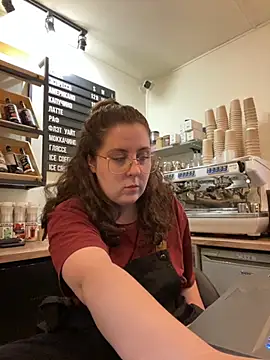 cinnabon  online show from 9, 10, 2025