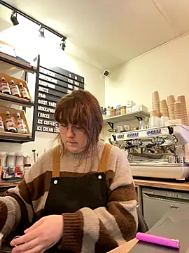 cinnabon  online show from 18, 11, 2025