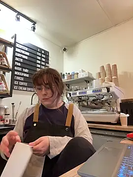 cinnabon  online show from 20, 11, 2025