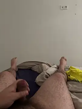 Snapshot of junior49280 chatting on 12, 10, 2025 junior49280 online show from 12, 10, 2025