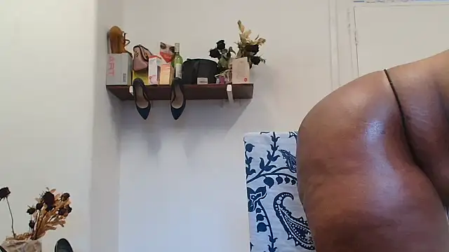 xTALLSEXYBUMx online show from 29, 9, 2025