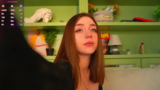 LindaFarmer online show from 4, 3, 2026