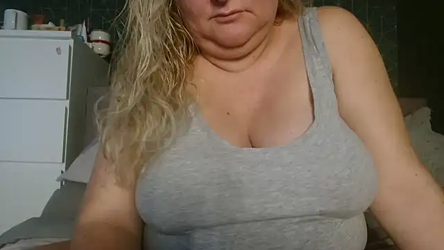 Marie Slate online show from 11, 11, 2025